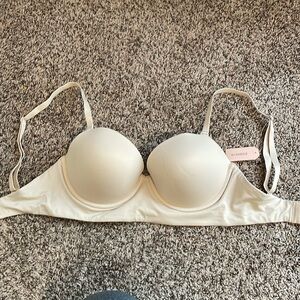 Light tan bra - removable straps